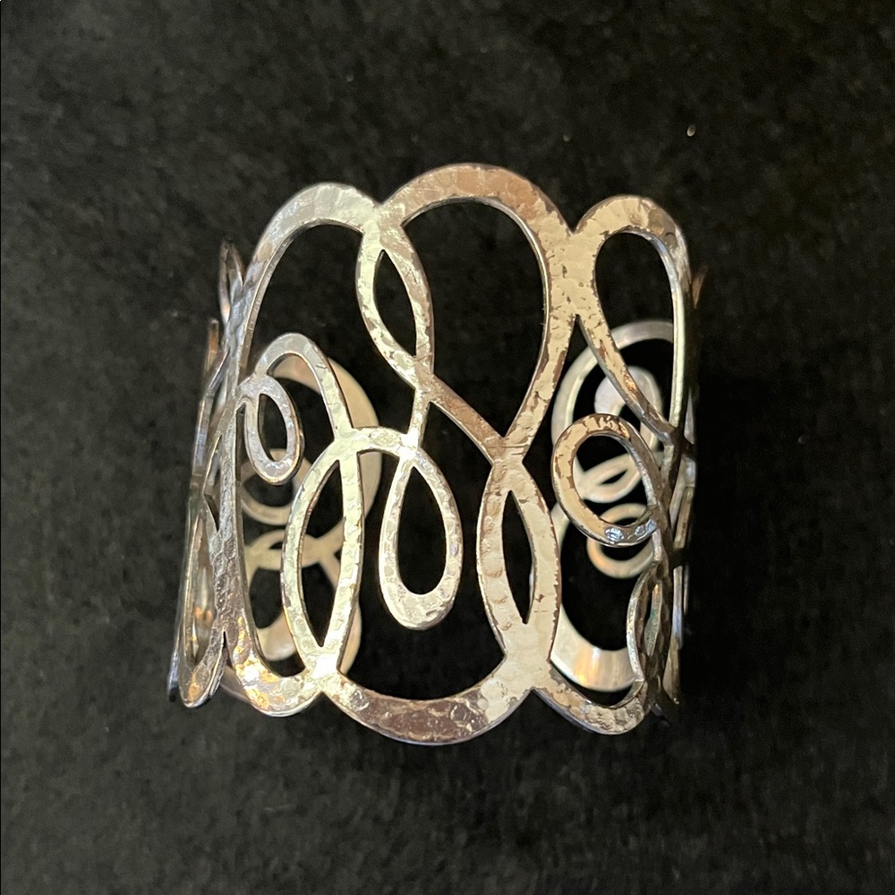 Elegant Silver Cuff Bracelet